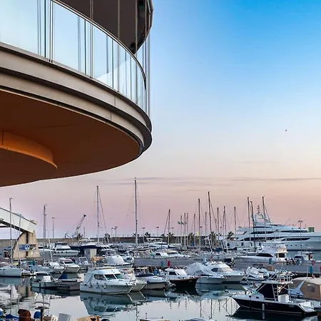 Nautilus - Waterfront Genua